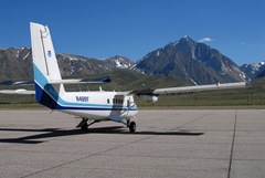 NOAA Twin Otter at Mammoth Lakes